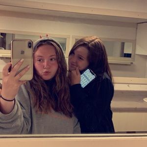 Meet your Posher, Olivia